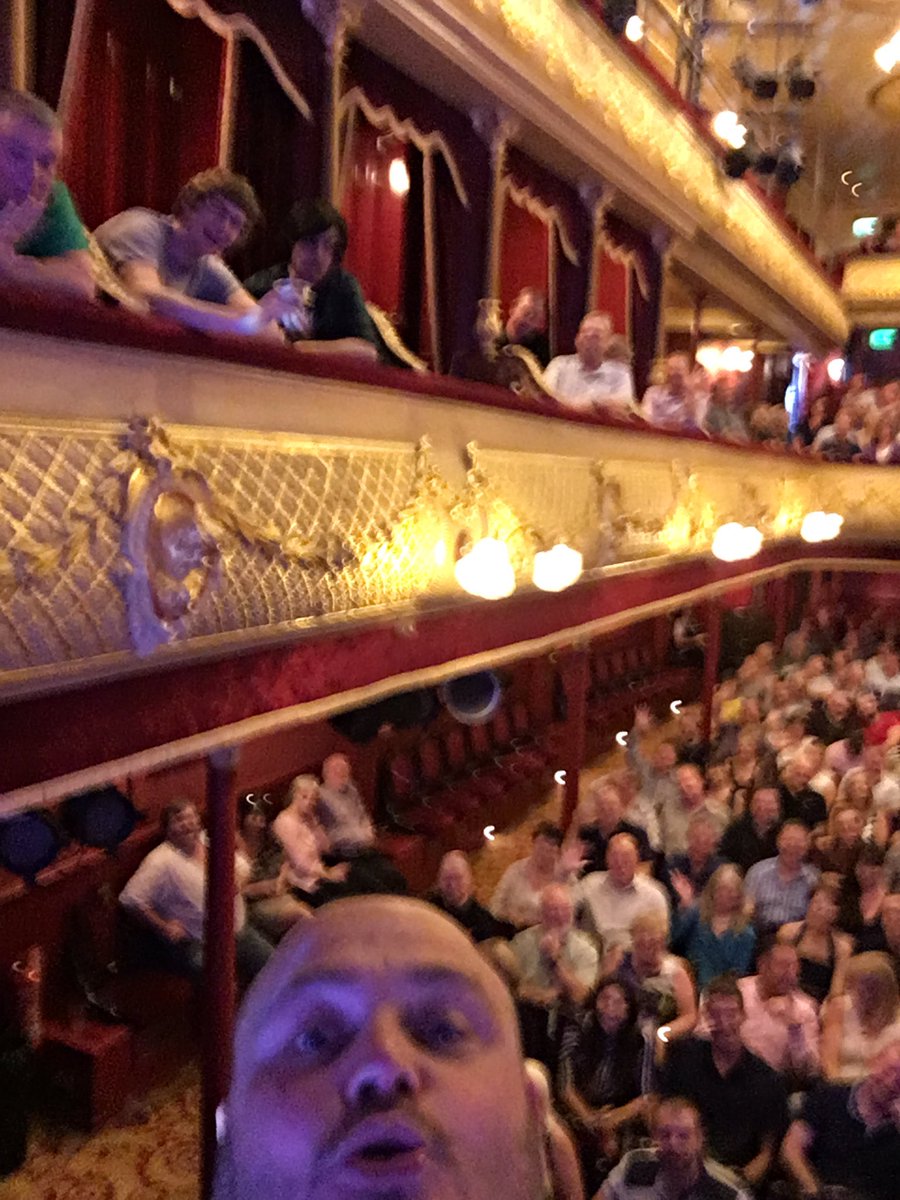 Matinee selfies at <a href="/CityVarieties/">City Varieties Music Hall</a> (selfie stick has died, tragically) Lyndsey, Rosie, Victoria, Susie, Ruth, Joanne!