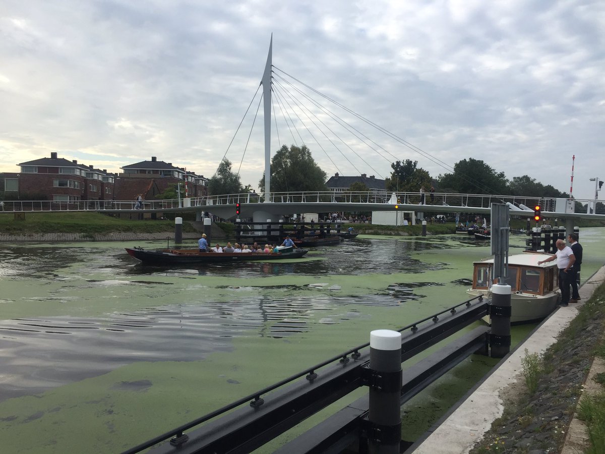 BjornLugthart's tweet photo. Uitgenodigd door @Gemeente_LV voor Culinaire Armada op de Vliet! gastronomisch hoogtepunt! https://t.co/oDXCEfVFVl