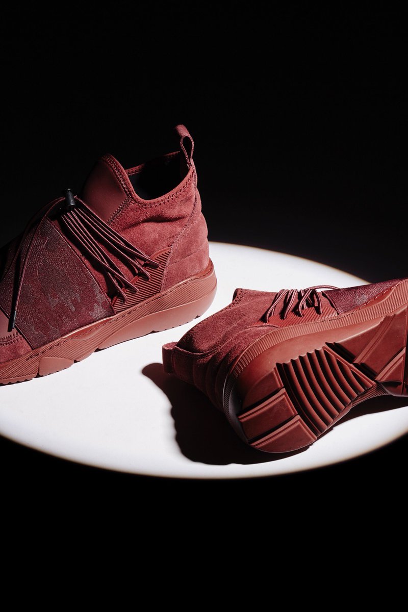 FillingPieces's tweet photo. The Runner Fuse has an upper made of neoprene and nubuck. Available now at https://t.co/pNQyZkSsVx #FPInnerCircle https://t.co/SSw7lL70Do