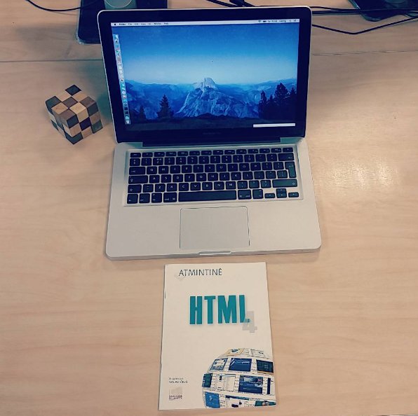 tomasgiedraitis's tweet photo. It's time to read some history #HTMLBooklet #Programming #WebDev #Ancient https://t.co/gyUv0P17vI