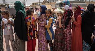 نطالب كل غيور وشريف بالتحرك
لتخليص الإيزيديات من شذاذ الافاق

#الحرية_للأيزيديات_المختطفات