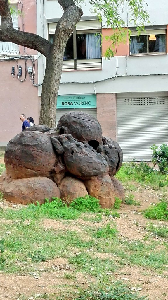 Conxi___'s tweet photo. Mis criaturas urbanas 💚 de hoy
[expresarse, mutar, respirar y reinventarse]
#CapturingImages #bcn #streetart https://t.co/65ccR7BiPP