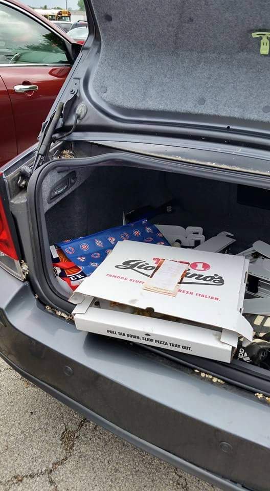 GolfCubs's tweet photo. Could sure use some @GiordanosPizza trunk pizza atr the @Cubs game today. #LetsGo #Cubs #FlyTheW https://t.co/IFSauLNPYL