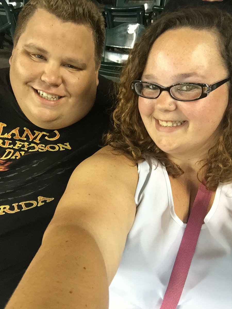 Nina_butt47's tweet photo. @Dbacks Go dbacks!! BEAT L.A. BEAT L.A. BEAT L.A.!!!! #GoDbacks #Diamondbacks #BeatLa https://t.co/oweeSyolSe