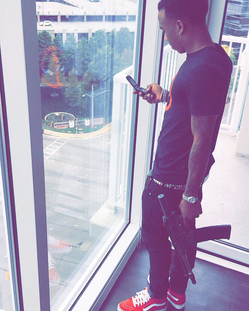 Dope_da_Pope's tweet photo. Dirty💲 https://t.co/MfaKhbQfhx