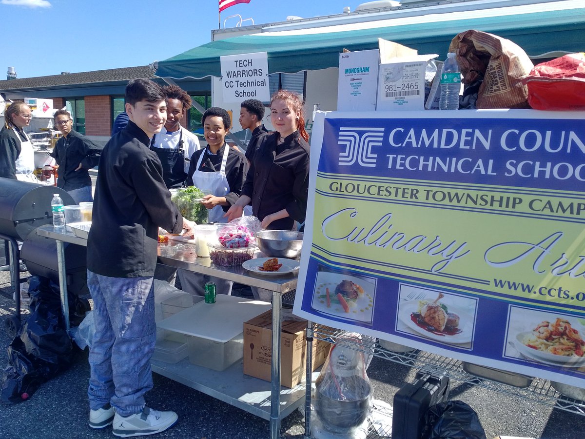CCTSNJ's tweet photo. Congrats Culinary Arts - Grand Champs at County BBQ challenge @Lampman12 @tdeprince @jhnmarcellus @LHilaman https://t.co/wCiia6KsQR