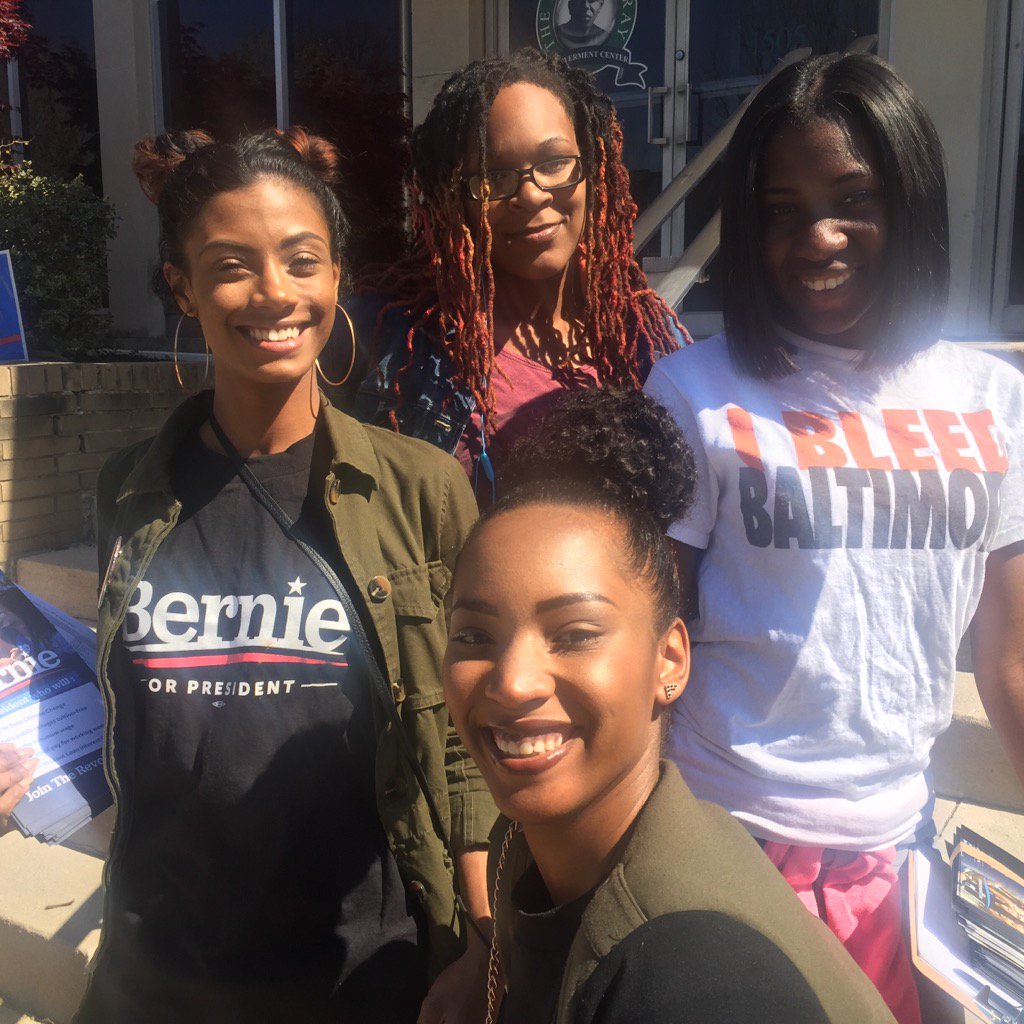 i_AM_theChange's tweet photo. MSM is throwing shade at #Millenials for not falling in line with a
Racist or Corrupt candidate
YOU HAVE POWER...✊📣 https://t.co/ALTV0VI9gl