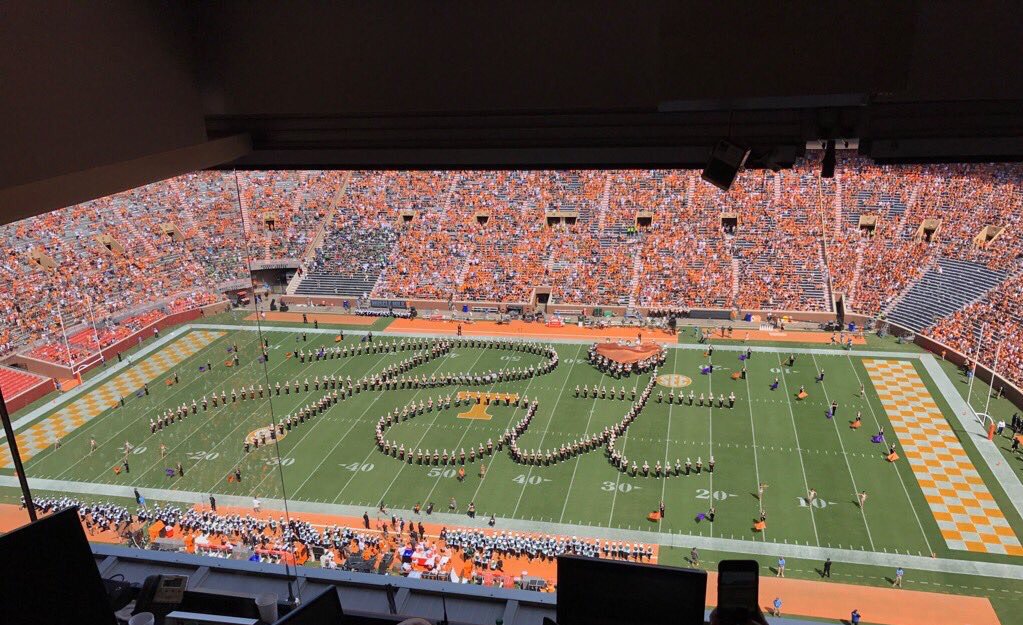 Neyland_Stadium's tweet photo. 🍊🍊🍊 Thank You PAT! #VolNation 🍊🍊🍊 https://t.co/XDtLvHkg6n