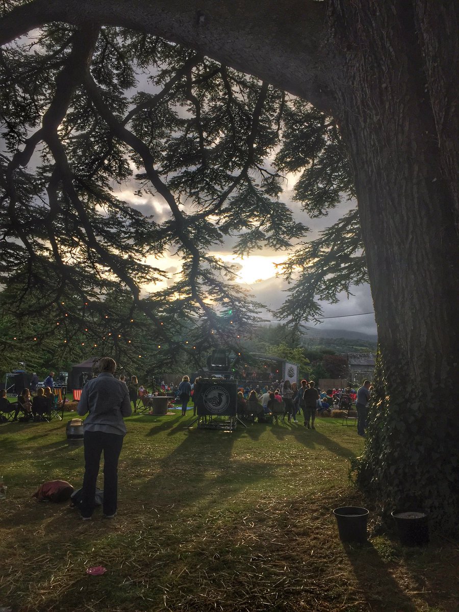 jjjj86's tweet photo. Night has set, great day so far @gorjys_events @CaerRhunHall @3rdspacewales @OpenshawAnna well done all 👏👏👏 https://t.co/YziPZbdzPe