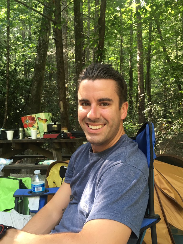 MadisonBWagner's tweet photo. Seems that @ClipboardsHair has followed us to Table Rock.. https://t.co/Q5utuXebML
