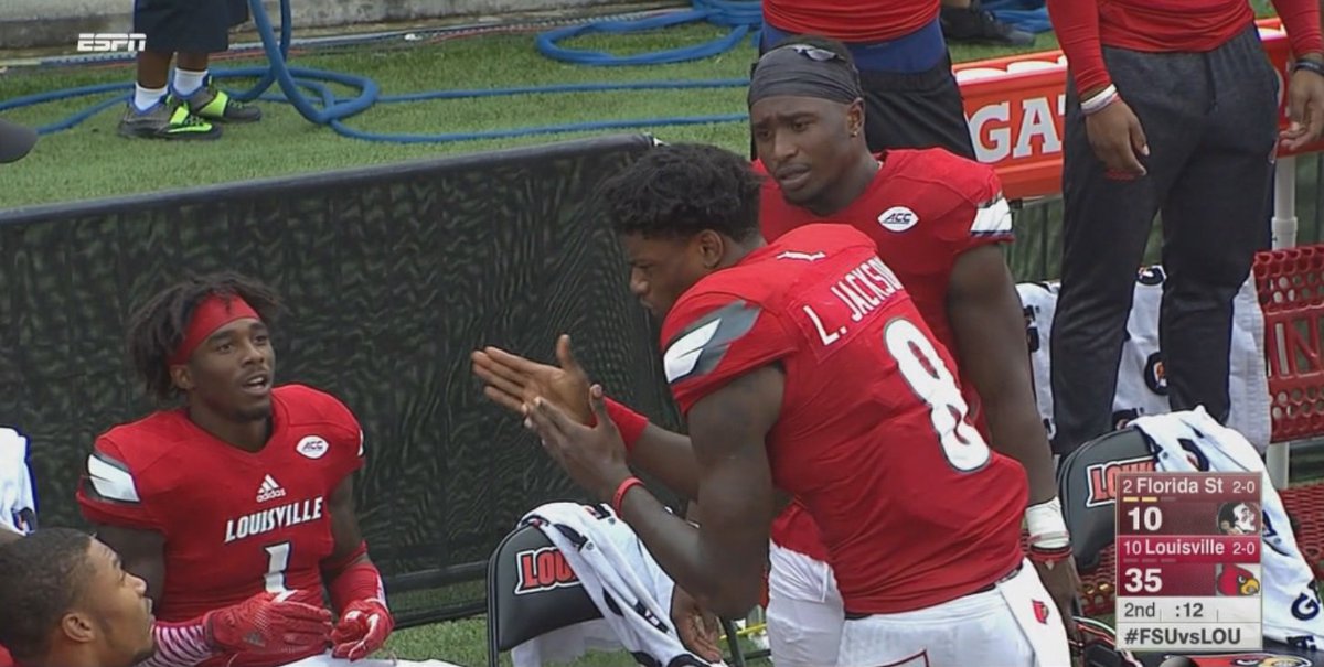 Lamar Jackson & (10) Louisville blow out (2) FSU in top 10 shocker bit.ly/2cxMRie?utm_me… https://t.co/okGjknFMrA