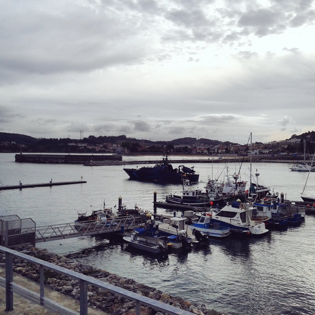 sarinaclemente's tweet photo. Puerto de Luanco #puerto #luanco https://t.co/QhfsQRvQtH