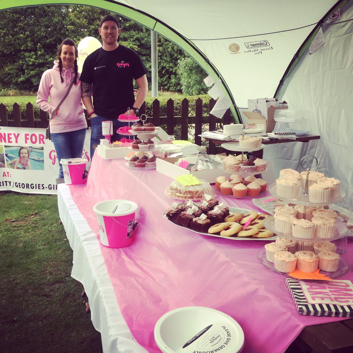 GeorgiesGift's tweet photo. A great day at @CrowsNestNun for #Crowsfest raising money for @GeorgiesGift thanks to all our cake bakers 💕👏🏼💕 https://t.co/aqfiA50Mnl