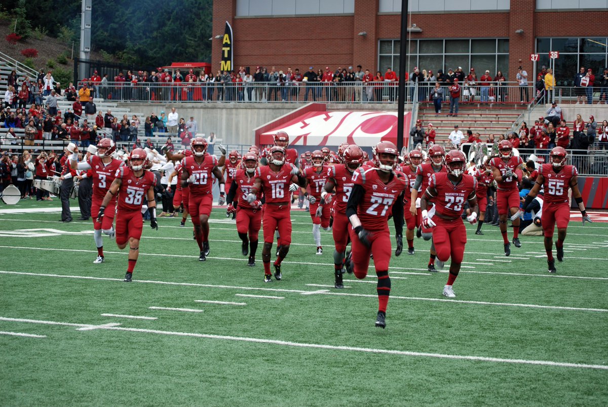 WSUPullman's tweet photo. A couple of photos from today's @wsucougfb game. Go Cougs! 🏈🐾 #WSU #GoCougs https://t.co/8My9Nr22UL
