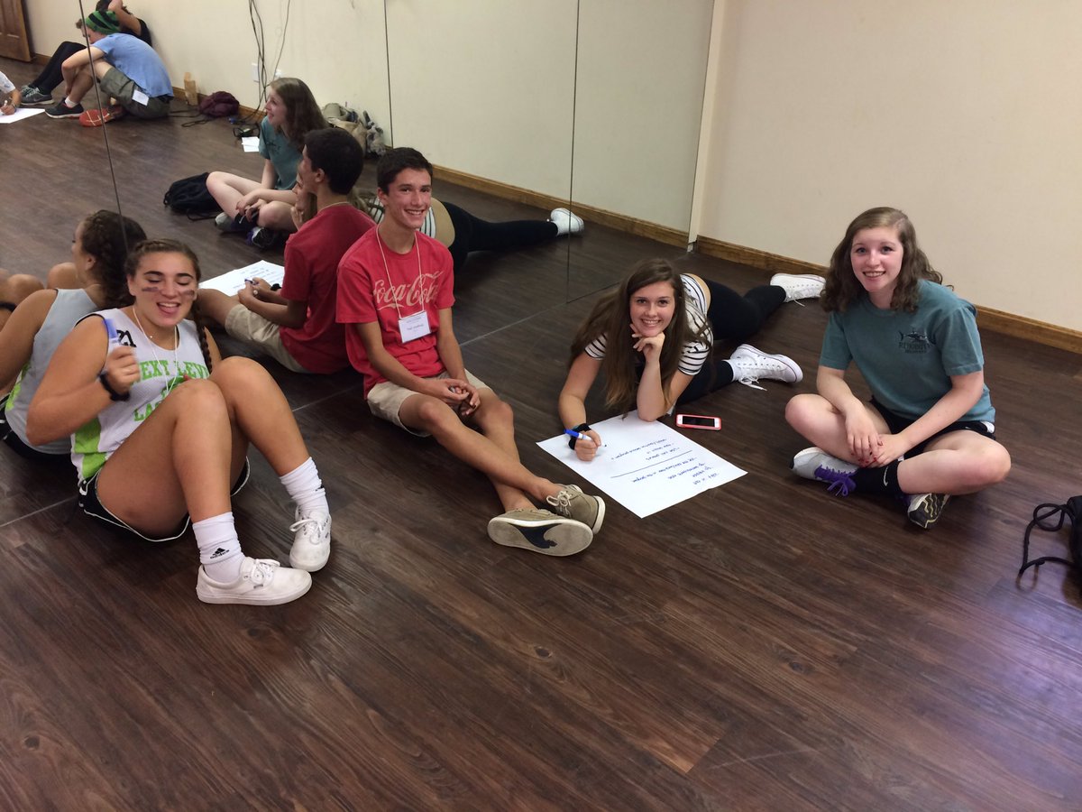 MAR_PVP's tweet photo. The PVP Network is learning to Think Outside The Box at #NFTYMARLEAD https://t.co/5q5HM0vvQr