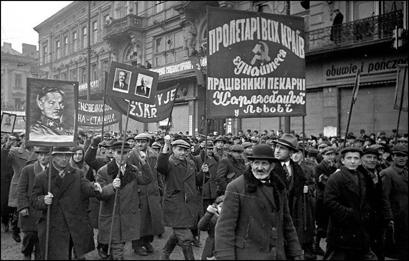 17 сентября 1939 года начался Осободительный Поход РККА в Западные Белоруссию и Украину.