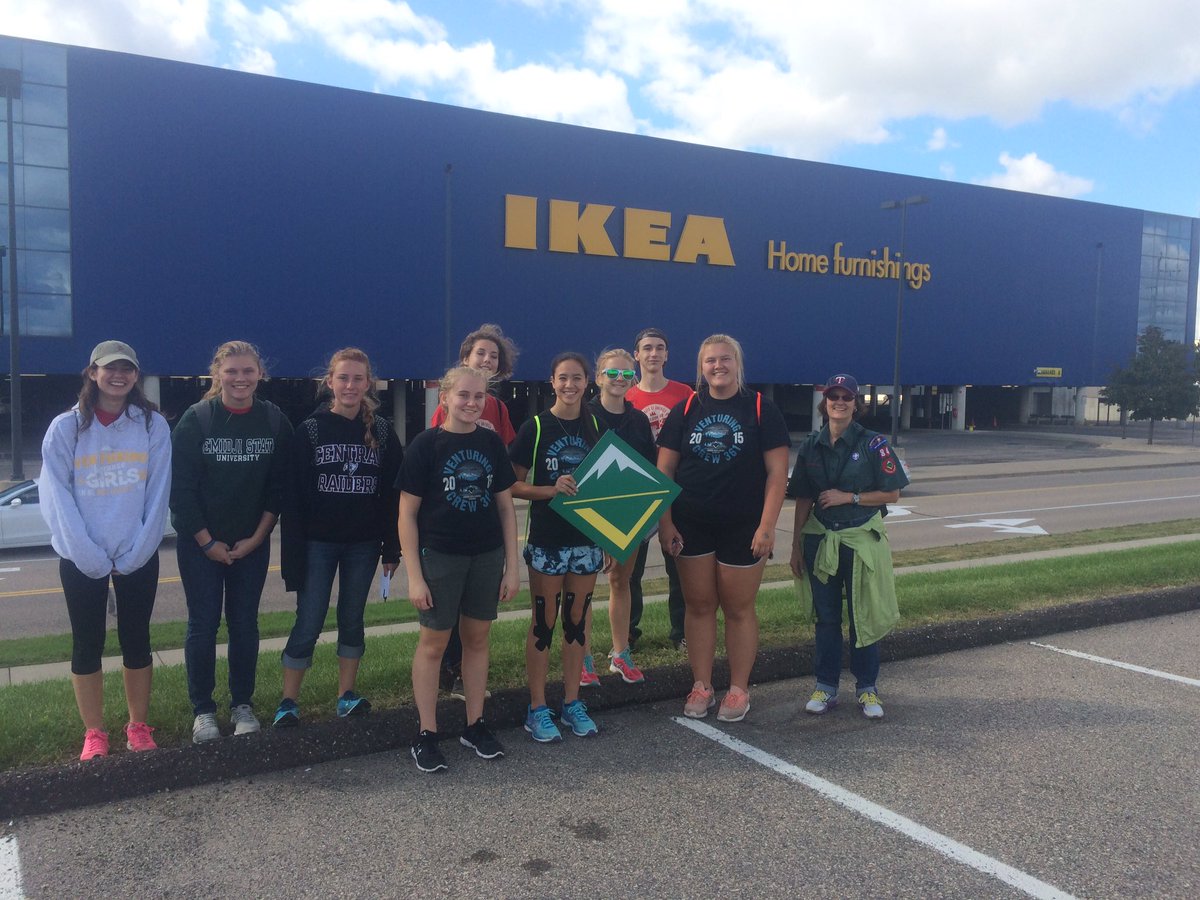 LGaffron's tweet photo. #IKEA #UrbanAdventure #RagingPugs @NorthernStarBSA https://t.co/9h477iT0fu