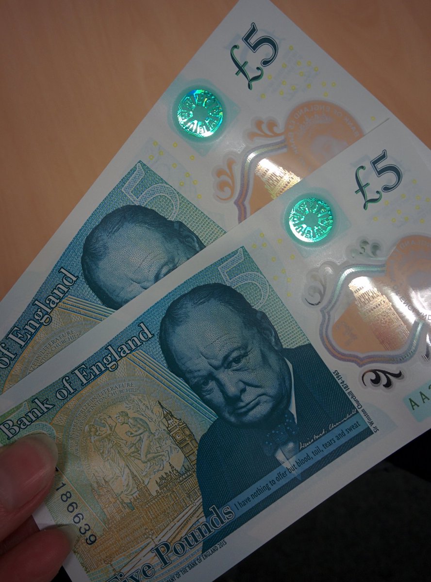 mafreitag's tweet image. This just came out of the cash machine. Is it real money? Looks really cool. Had no idea. #newfivepoundnote