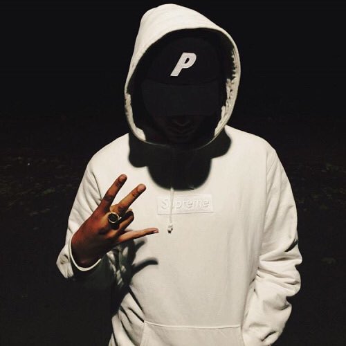 DesignerGods_'s tweet photo. Palace x Supreme https://t.co/kSikOCYr2t