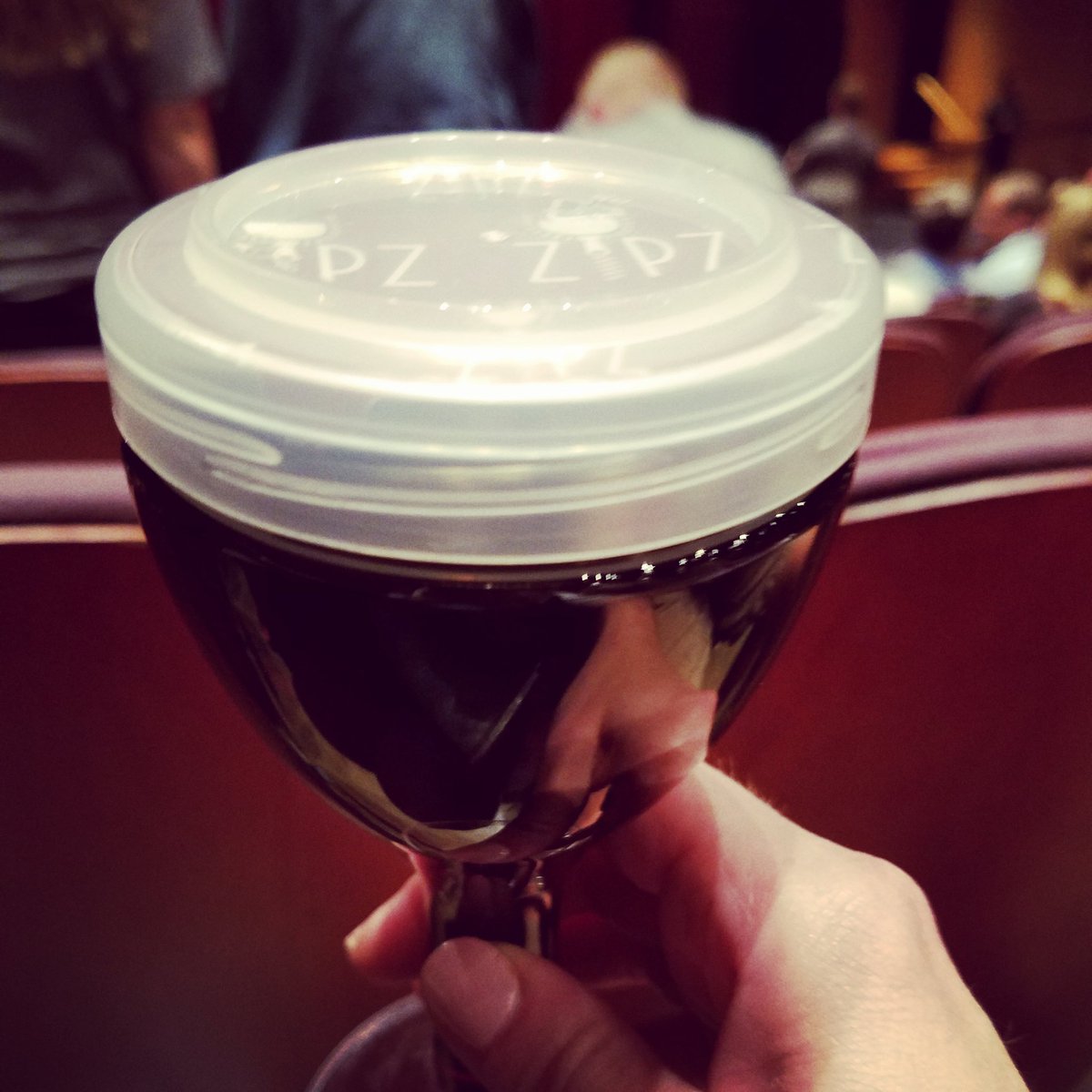 Mommy sippy cup, thx <a href="/ZipzWine/">Zipz Wine</a>. #datenightsouvenir