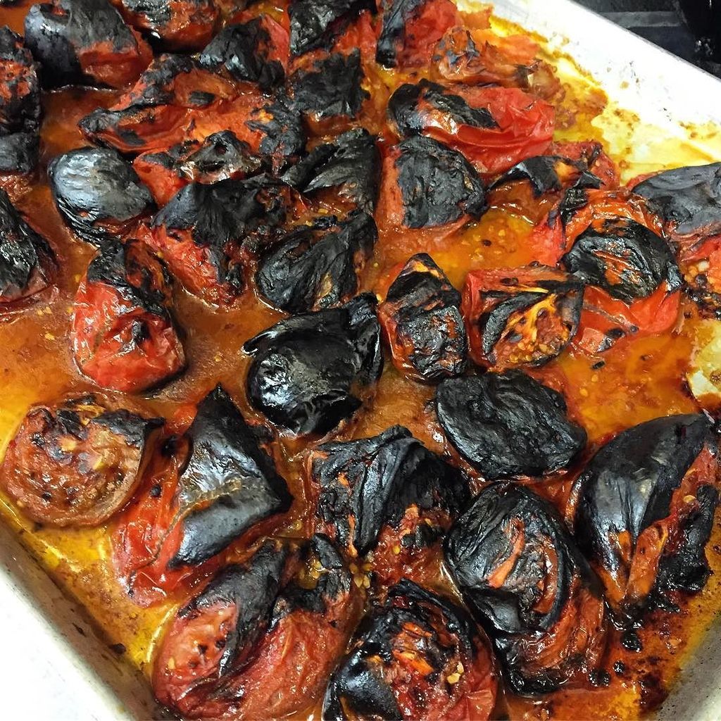 paleochef's tweet photo. Nothing like a good char. Tray 1 of 12. We came to slay. 🍅 #eatplaycrush #ComfortMasters #… https://t.co/PDpl4sL7k4 https://t.co/a7KQyllJWu
