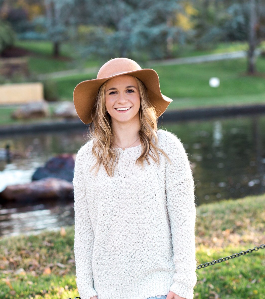 Hendrix Cheerleading tweet media