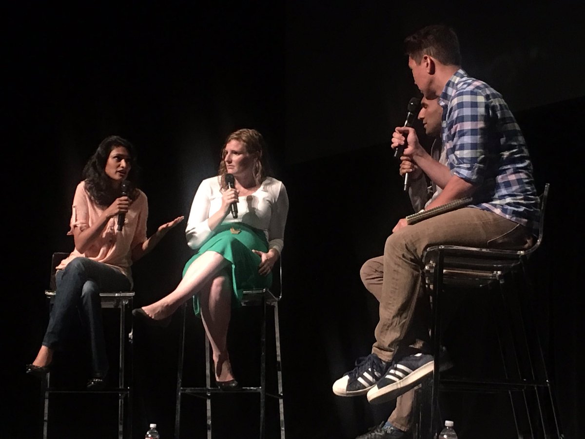 .@Qasar &amp; @ilikevests running Office Hours on stage with <a href="/TravelingSpoon/">Traveling Spoon</a>