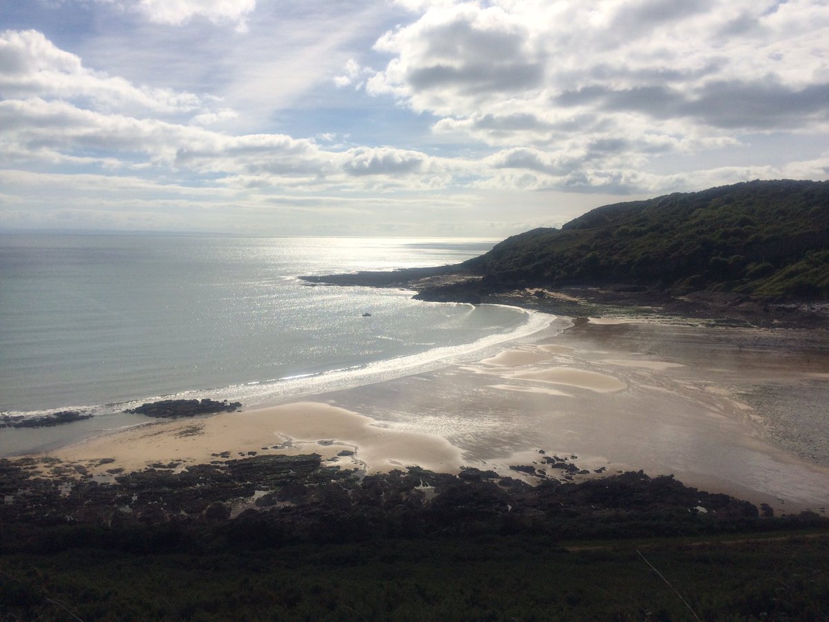 bish_78's tweet photo. @macmillancancer fabulous day today at the MacMarathon, raising money and enjoying some amazing views. https://t.co/x802WQEdBN
