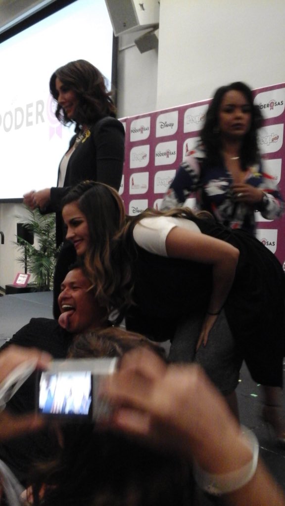 MPW_Florida's tweet photo. Nuestra Bella @MaiteOficial En el evento de #25poderosas Que orgullo verte  preciosa💞 https://t.co/sqGNeXJsxX