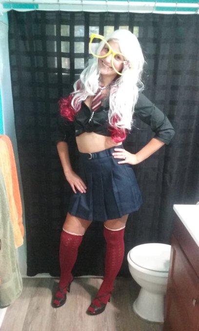 We went with the school girl...😜See all you lovely freaky ppl this evening @SinOMaticNight #SayHi #fetishism<a href="/tag/sayhi"class="tags"><span>#sayhi</span></a><a href="/tag/fetishism"class="tags"><span>#fetishism</span></a>