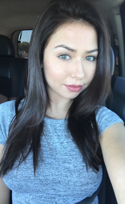 Come to the dark side 😈💇🏽🤘🏻 https://t.co/Z6LufogR1r