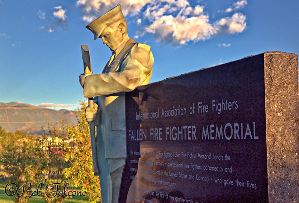 MarkTreglio's tweet photo. A few pictures of the #IAFF Fallen Fire Fighter Memorial, courtesy Bob Falcone of Pueblo CO. #fallenfirefighter16 https://t.co/Am7FMKAUPg