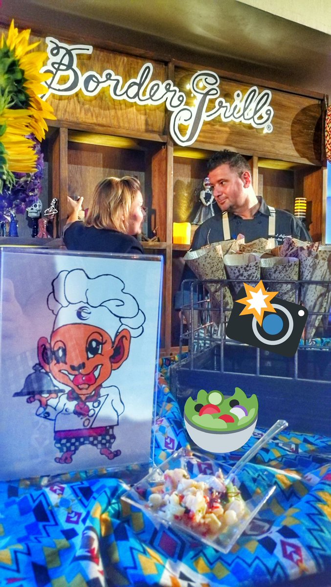 VegasBiLL's tweet photo. The 🌶 @BorderGrill Restaurant served tasty 🌽 Mexican with Chef 🍴 @EpicureanLV for #MENUS2016. ad #foodie #food https://t.co/XO487zDK2N