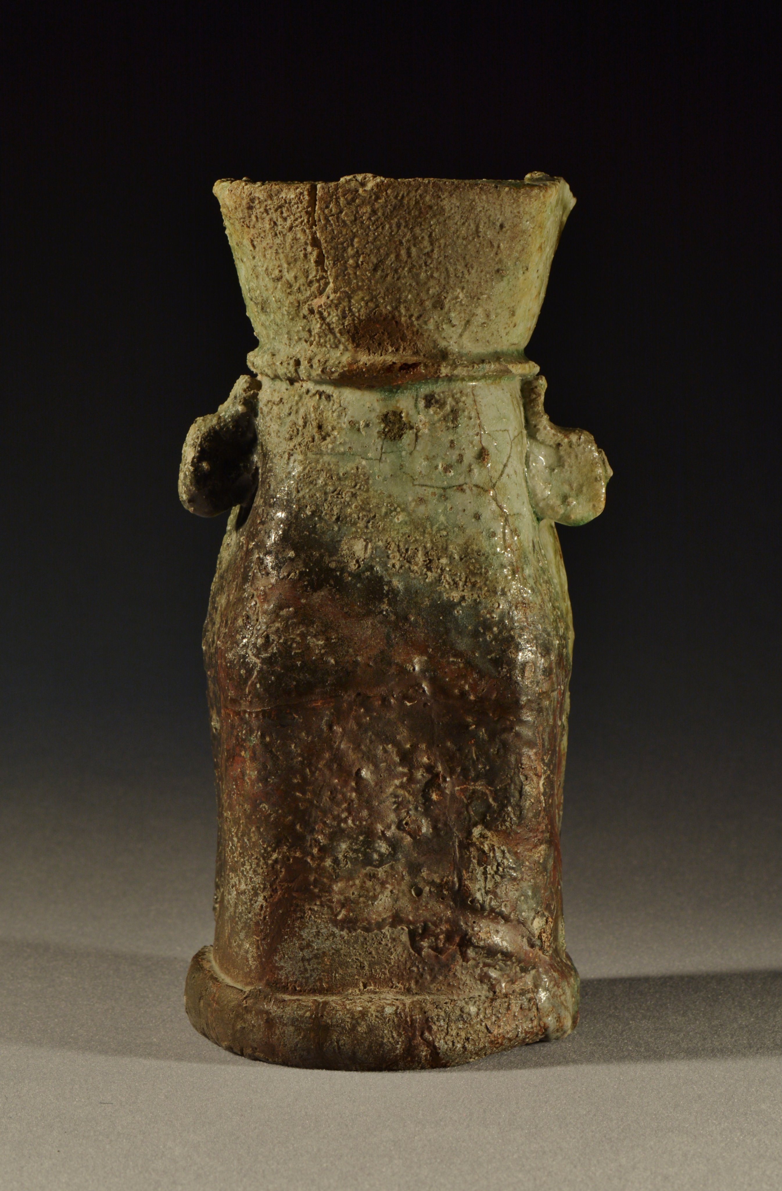 明治時代京都 森田山陽作 古銅花文提梁花器 在銘 古美術 ウブ品 WWST027 明治時代京都 森田山陽作 古銅花文提梁花器 在銘 古美術 ウブ品