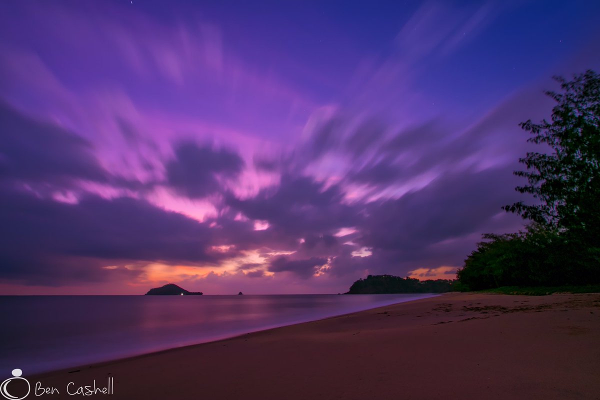 Good morning <a href="/Queensland/">Queensland Australia</a> 😍🌅😀  what a #beautiful start to the #day in #Cairns #explore #beach #sunrise #amazing