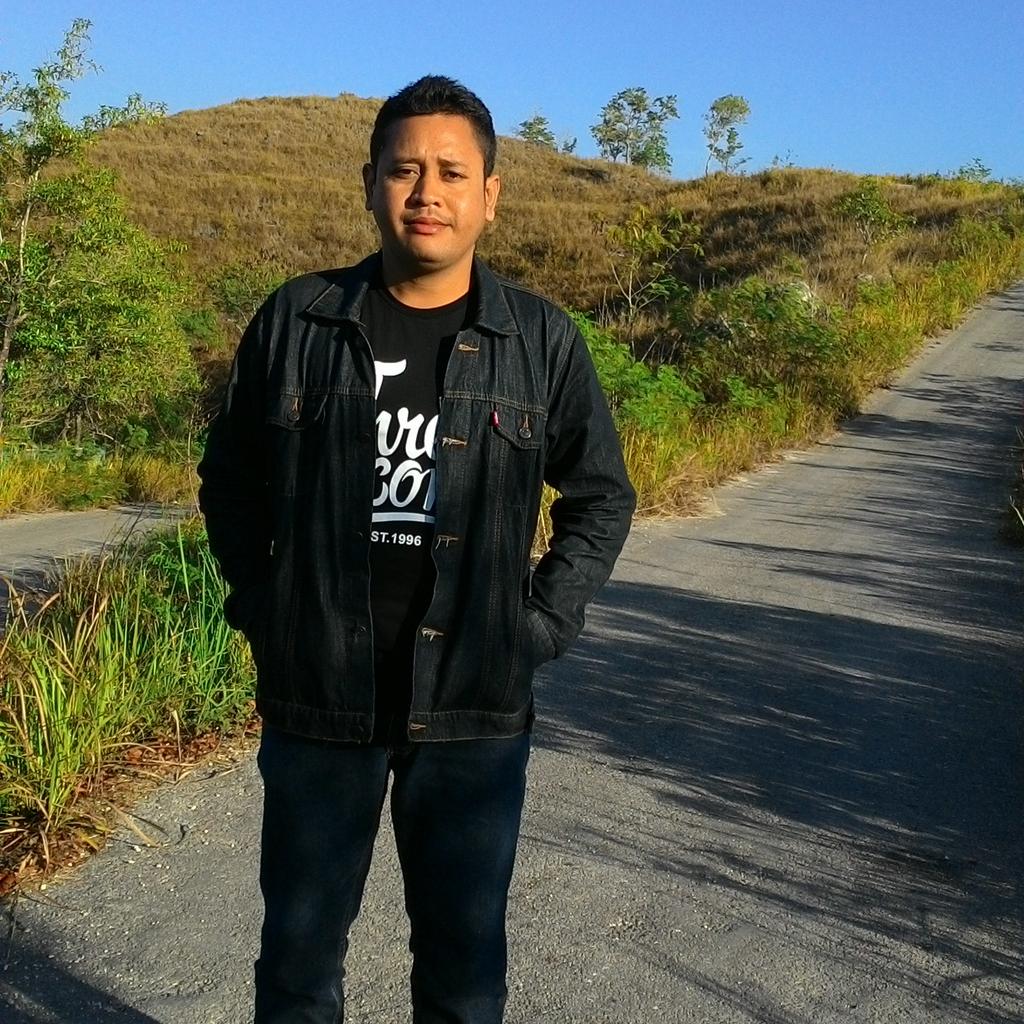 AwangAmos tweet picture