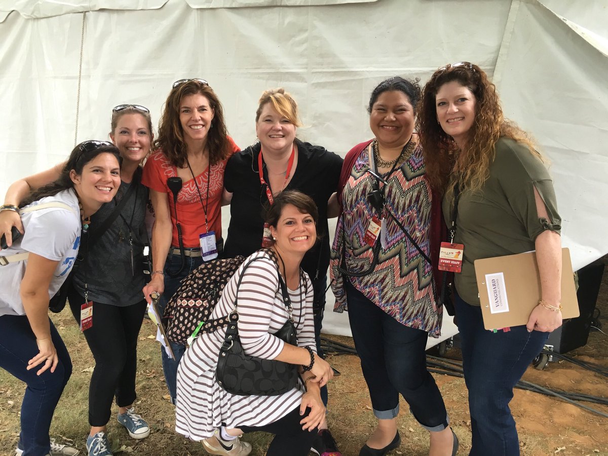 VanComm's tweet photo. We were having so much fun at #FarmAid2016 that we forgot to tweet! It's been another great show! https://t.co/5AecCkCeA7