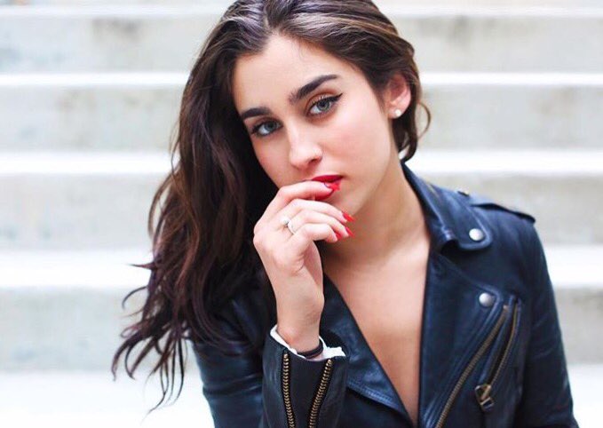 bvterabaes's tweet photo. tagged by @marifercmacias 💓

{@Juli_cnc6} https://t.co/ATk07WEoSl