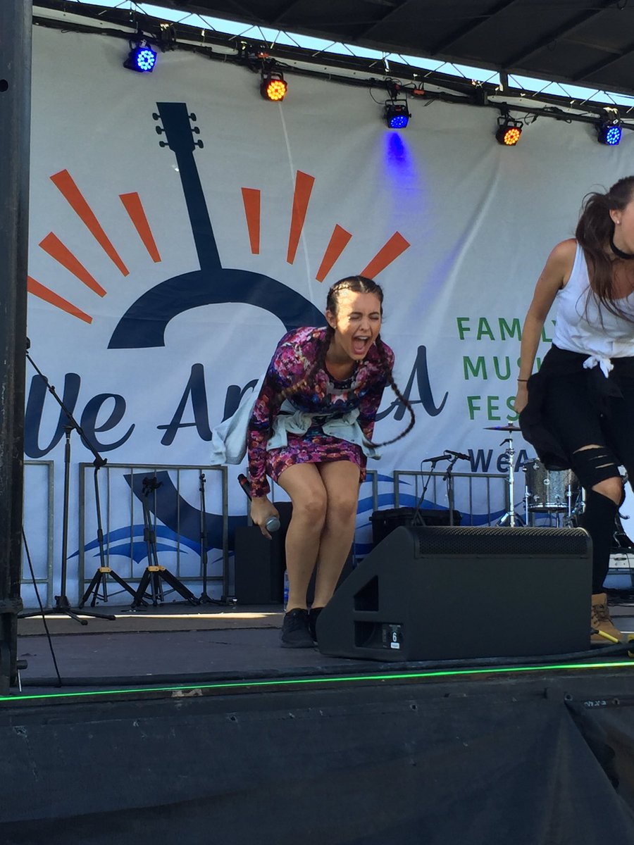 BrookeKatherine's tweet photo. Cimorelli today!!! https://t.co/8kIabBOlWF