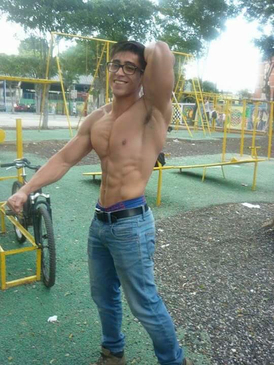 Conaromaacafe's tweet photo. Marco A Aquino
#ModelMen #SonoraMuscle #SexyBoy #HermosoMuchacho #BodybuilderMen #GuyBeautiful #LatinoMuscle https://t.co/hJOP6jmQBw