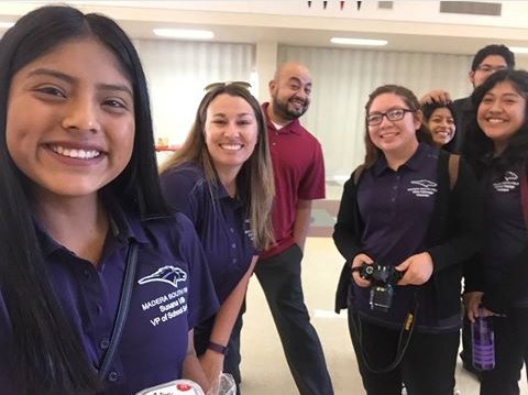 MSHS_FBLA's tweet photo. Some of your FBLA officers along with our adviser Mrs. Turner and Delhi's adviser at #centralsectionfbla OAT Day https://t.co/AJIMIe9sTa