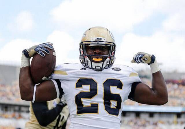 Today Georgia Tech beat Vanderbilt 38-7 to improve to a record of 3-0! #GoJackets 🐝