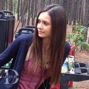 deIeryssa's tweet photo. her long straight hair I miss it so much https://t.co/4DunOlMkYn