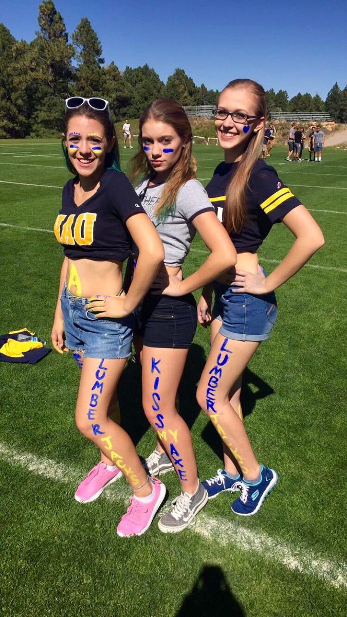 katierosewitt18's tweet photo. Final score of 73-3 😂 @NAU #GoJacks #FreshmanRun 💙💛 https://t.co/uSmaRAZUfl