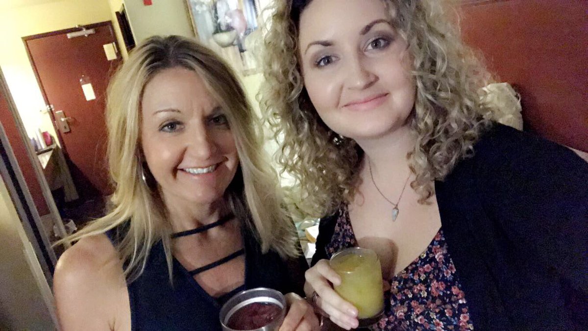 KinseyWade17's tweet photo. When your momma is hotter than you. You're lucky you birthed me momma. https://t.co/4uELdkmHGW