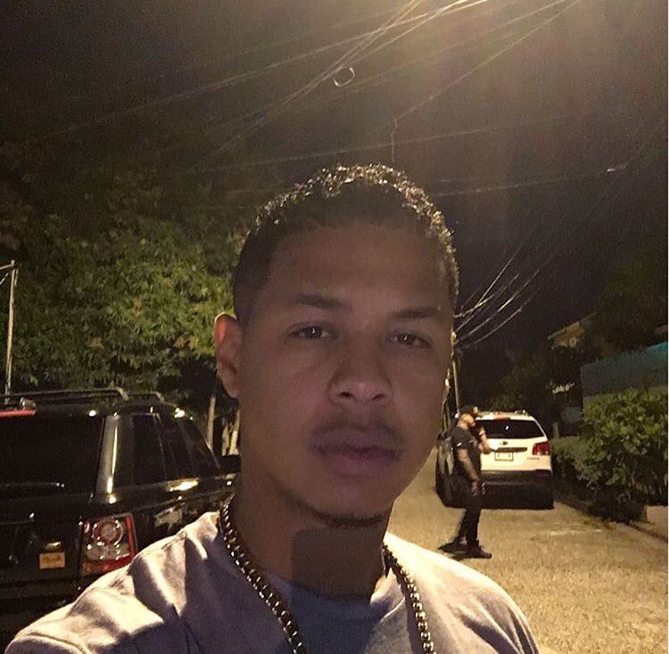 FuegoFBM's tweet photo. Santo Domingo 🇩🇴 #FireboySeason 💀💰 https://t.co/yMCdClkylP