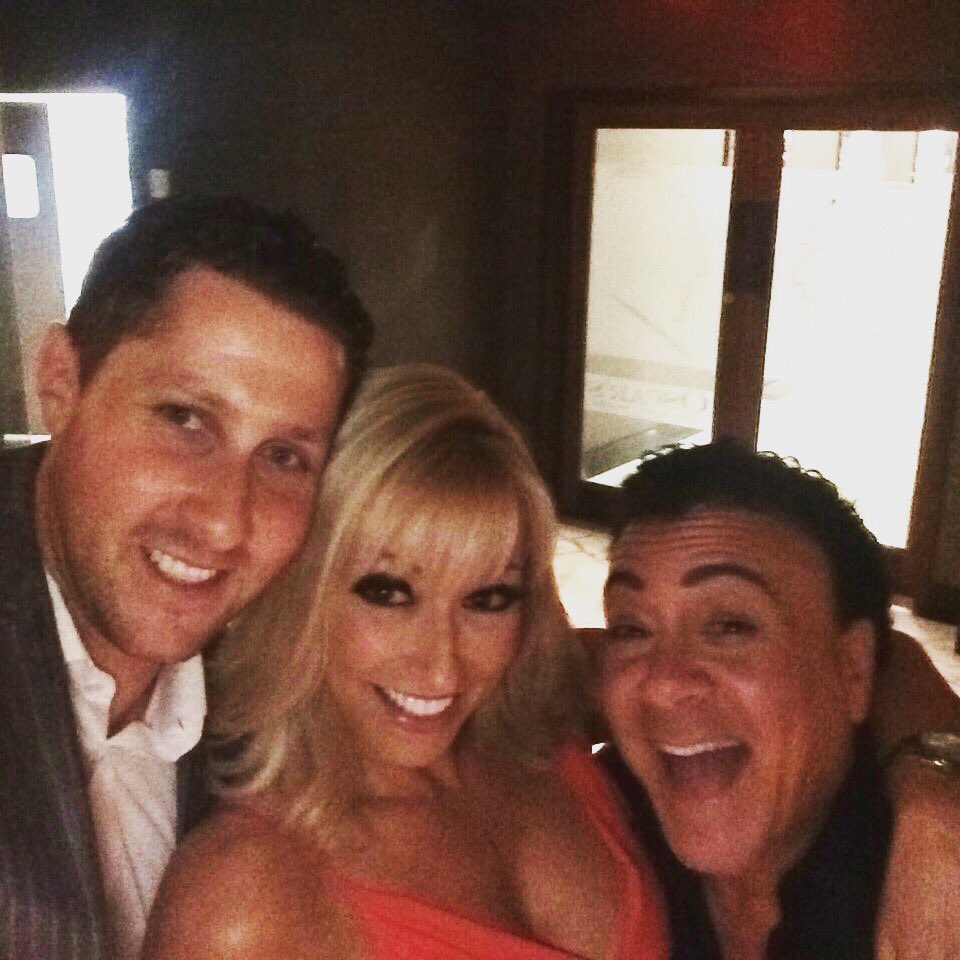 TanyaLV2's tweet photo. And here we are with the boss @jonathanjossel @plazalasvegas @frankiescinta 😘😘 https://t.co/mPKmmtAPYw