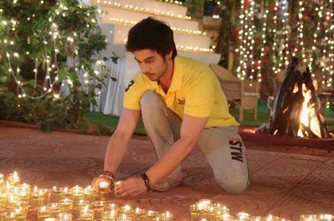 afimanish's tweet photo. Main apane prashansakon maneesh goplani hoon
#bihaan #pandey #tajmahal #thapkipyaarki # colors https://t.co/EOmUfhVQUp