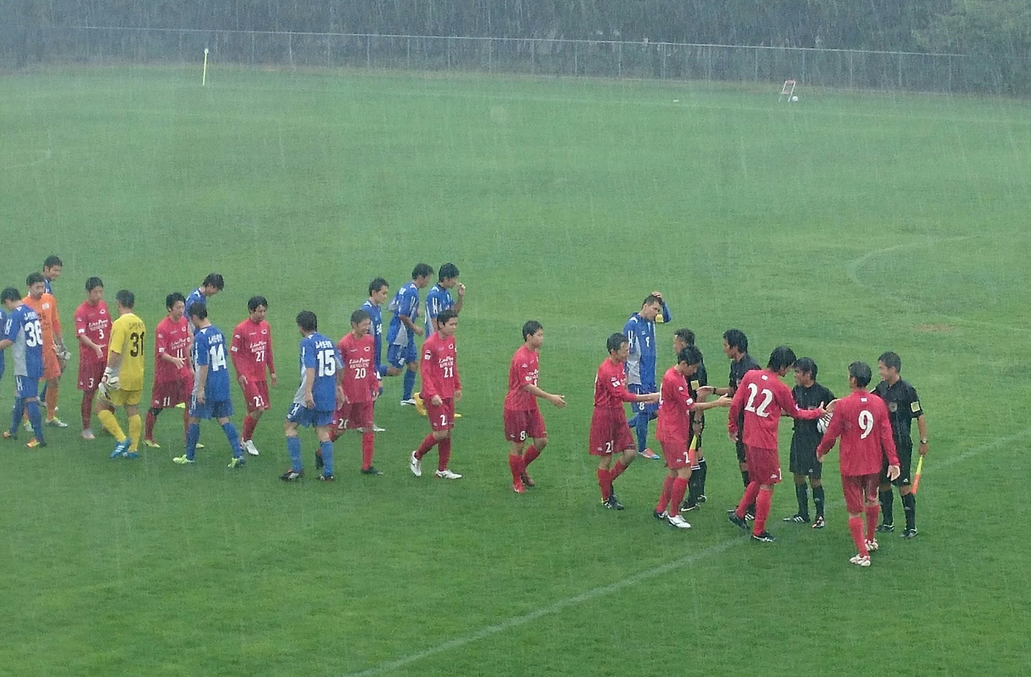 情熱サッカー 根上に来てます 今日から北信越チャレンジリーグがはじまりました 石川県リーグ1部優勝のライオンパワー小松が出場しています 初戦の今日は福井kscとの対戦 来シーズンの北信越2部入り目指して頑張れ ライオンパワー T Co