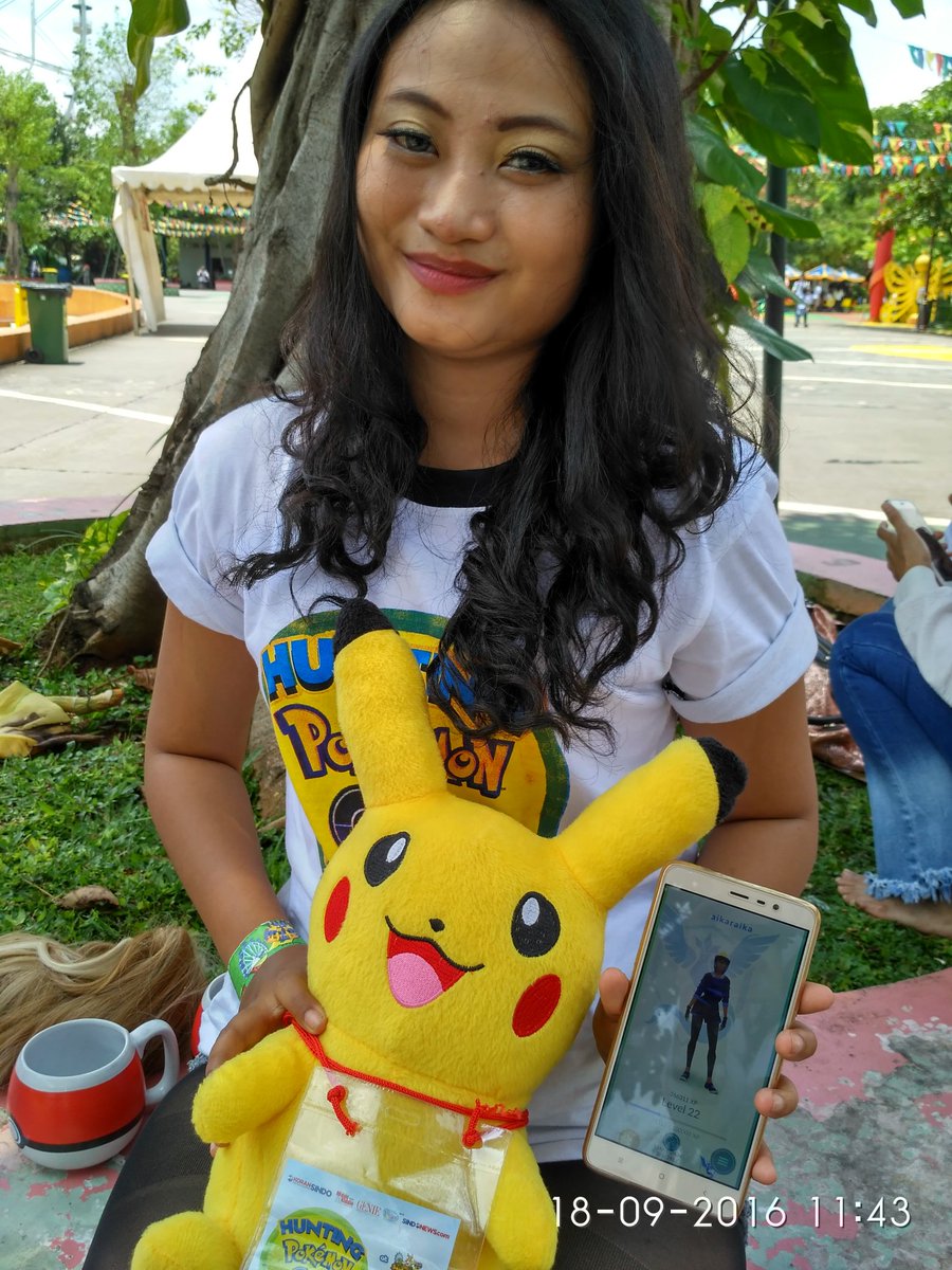 Hunting Pokemon Go at Jungleland Hunting Pokemon Go at Jungleland